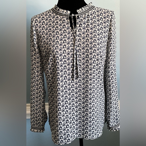 SET of 2 Talbots Womens Blouses Tops Tunics Bird - Picture 10 of 13